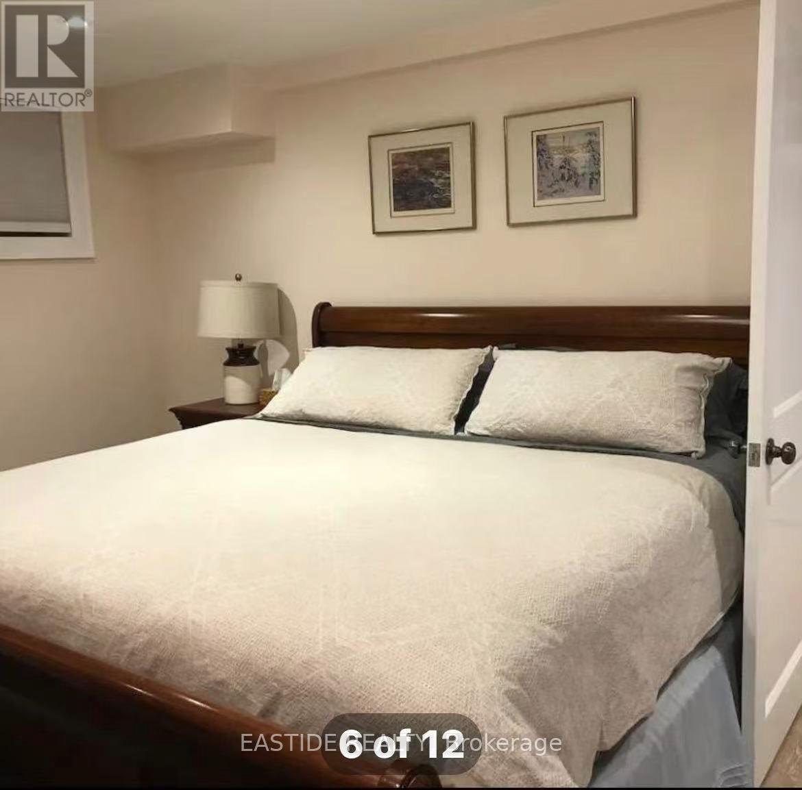 917 Royal York Road, Toronto (Stonegate-Queensway), Ontario  M8Y 2V8 - Photo 6 - W12852304