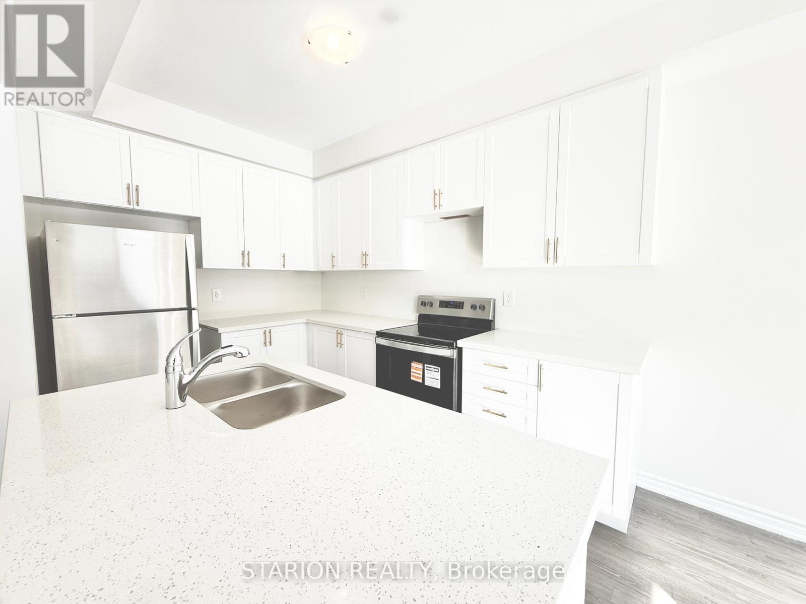 Unknown Address, ,     - Photo 17 - X12852214