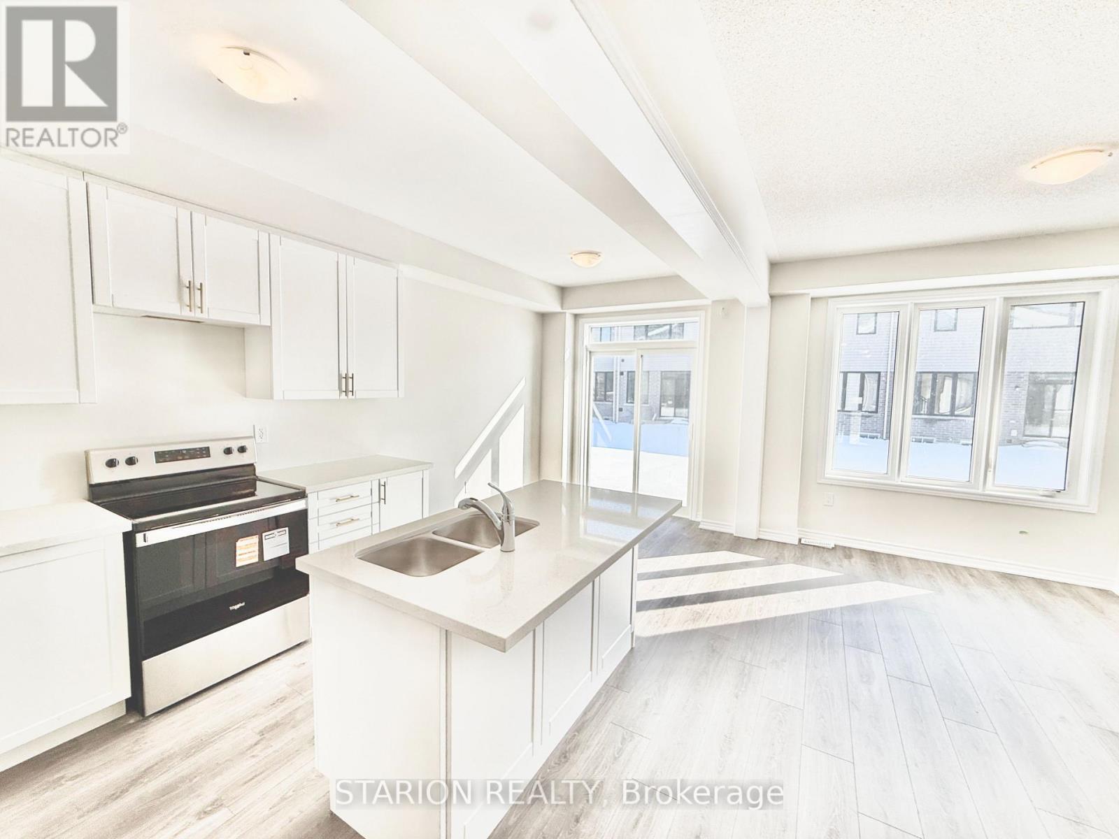 Unknown Address, ,     - Photo 18 - X12852214