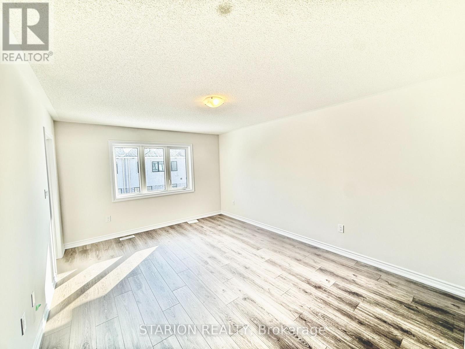 Unknown Address, ,     - Photo 20 - X12852214