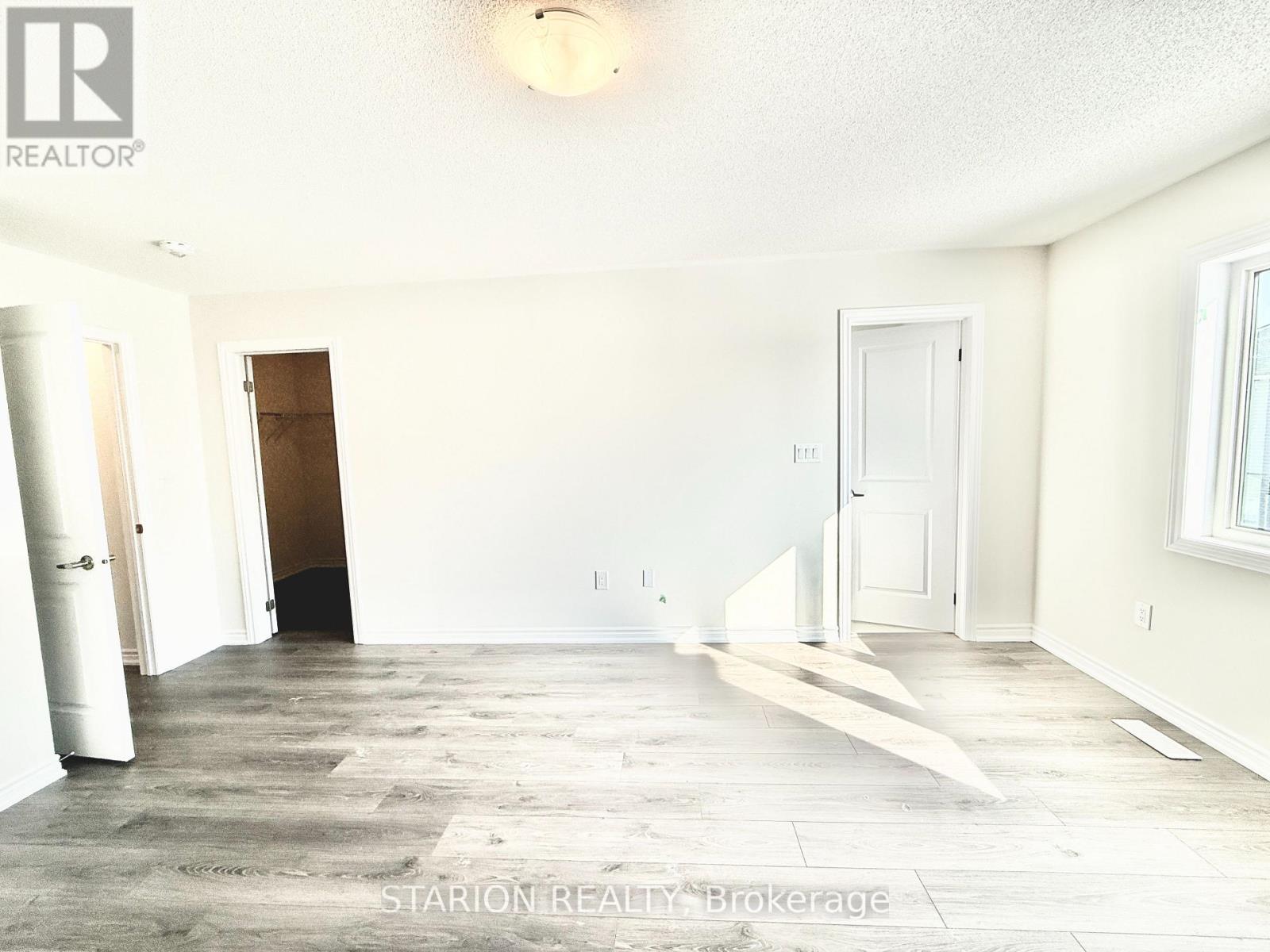 Unknown Address, ,     - Photo 22 - X12852214