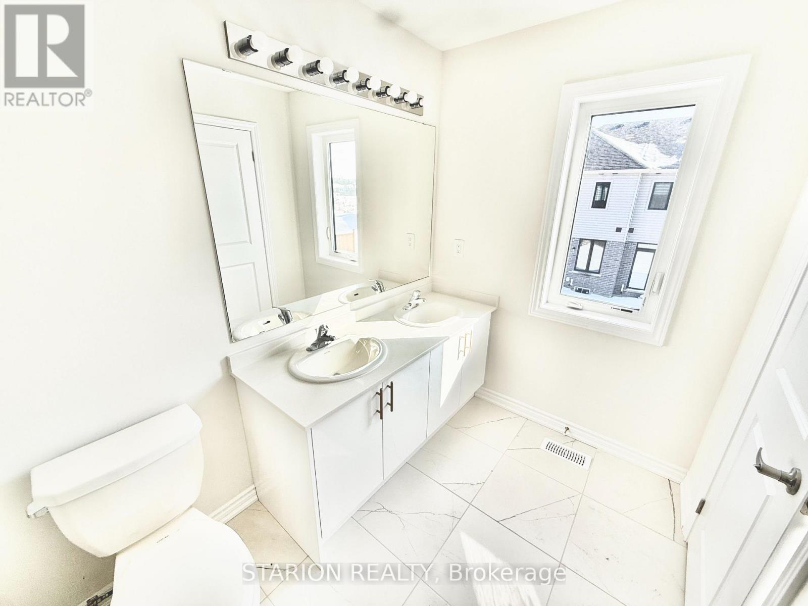 Unknown Address, ,     - Photo 25 - X12852214