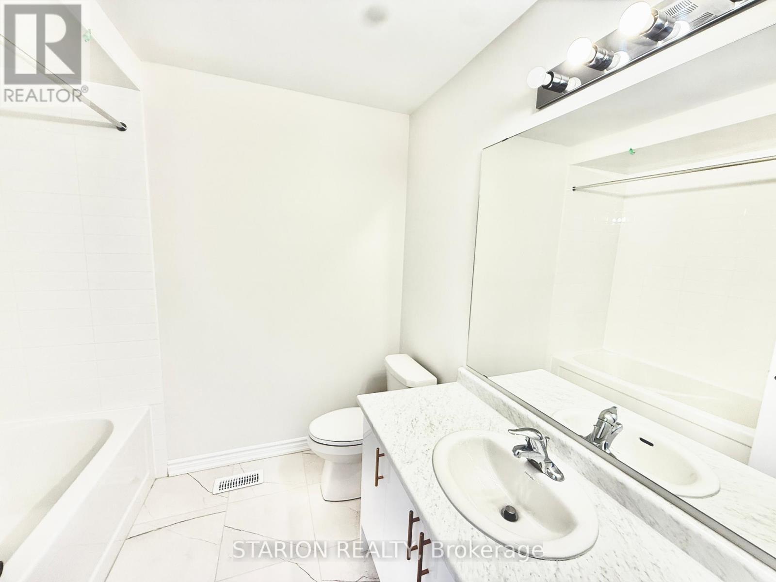 Unknown Address, ,     - Photo 28 - X12852214