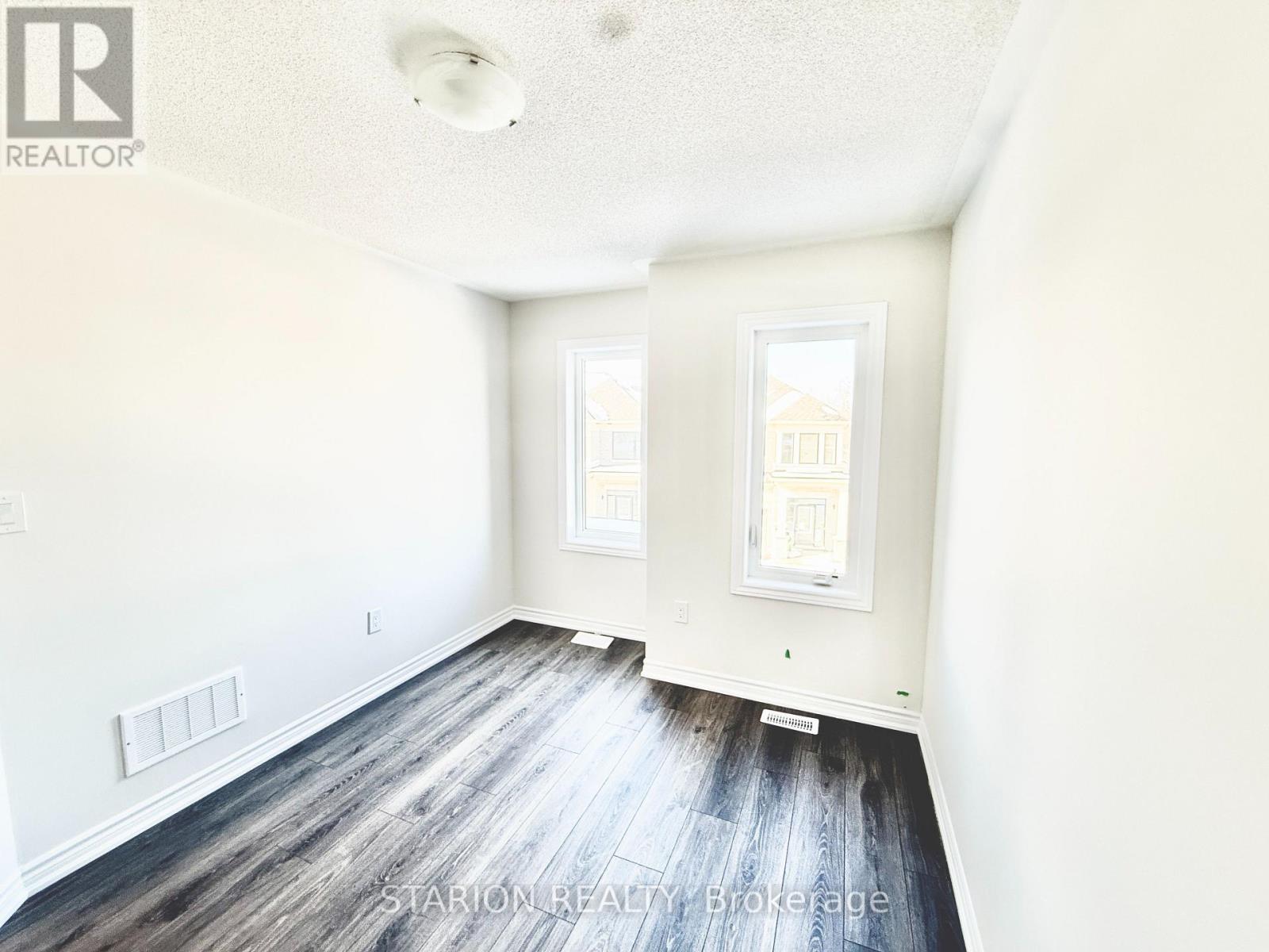 Unknown Address, ,     - Photo 34 - X12852214