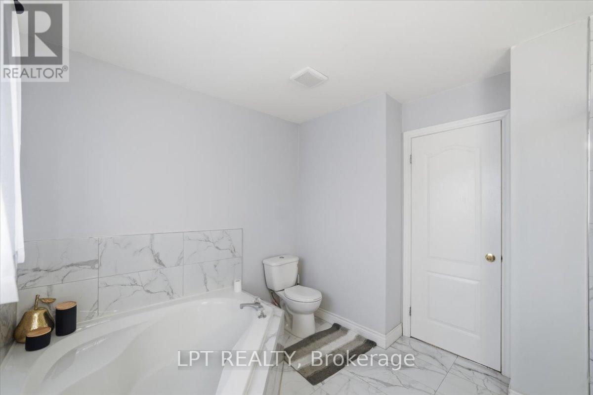 48 Nashville Circle, Hamilton (Gershome), Ontario  L8G 5H2 - Photo 26 - X12852270