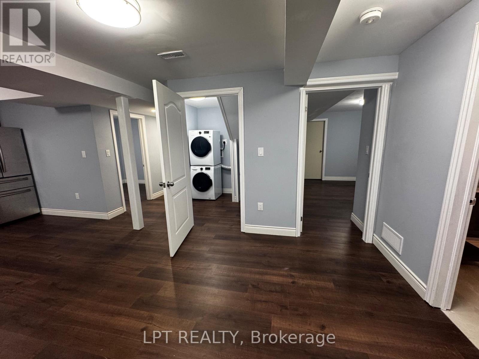 48 Nashville Circle, Hamilton (Gershome), Ontario  L8G 5H2 - Photo 38 - X12852270