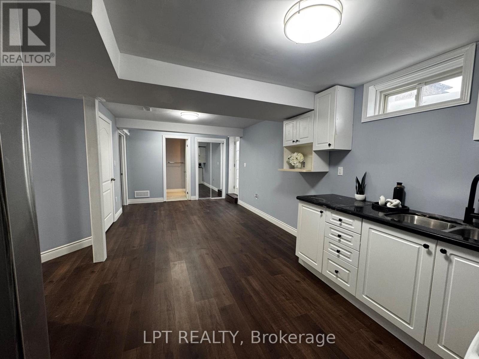 48 Nashville Circle, Hamilton (Gershome), Ontario  L8G 5H2 - Photo 41 - X12852270