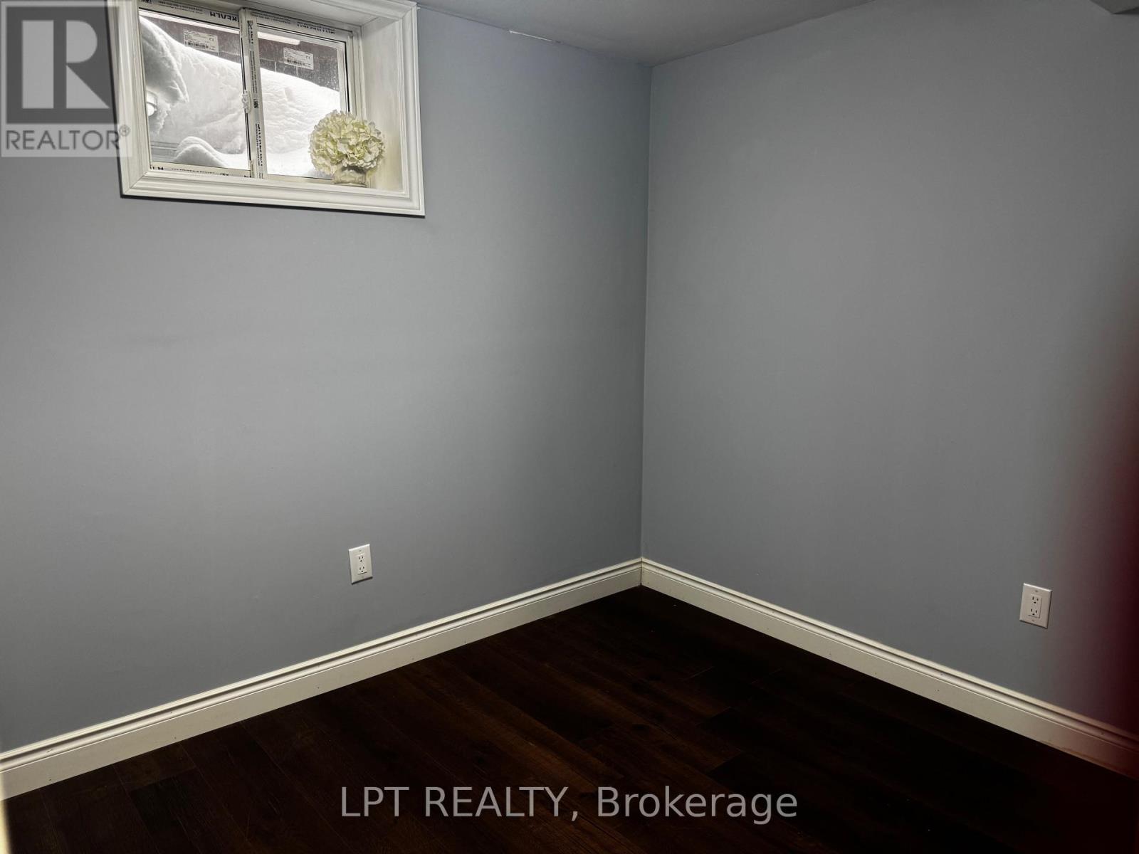 48 Nashville Circle, Hamilton (Gershome), Ontario  L8G 5H2 - Photo 47 - X12852270