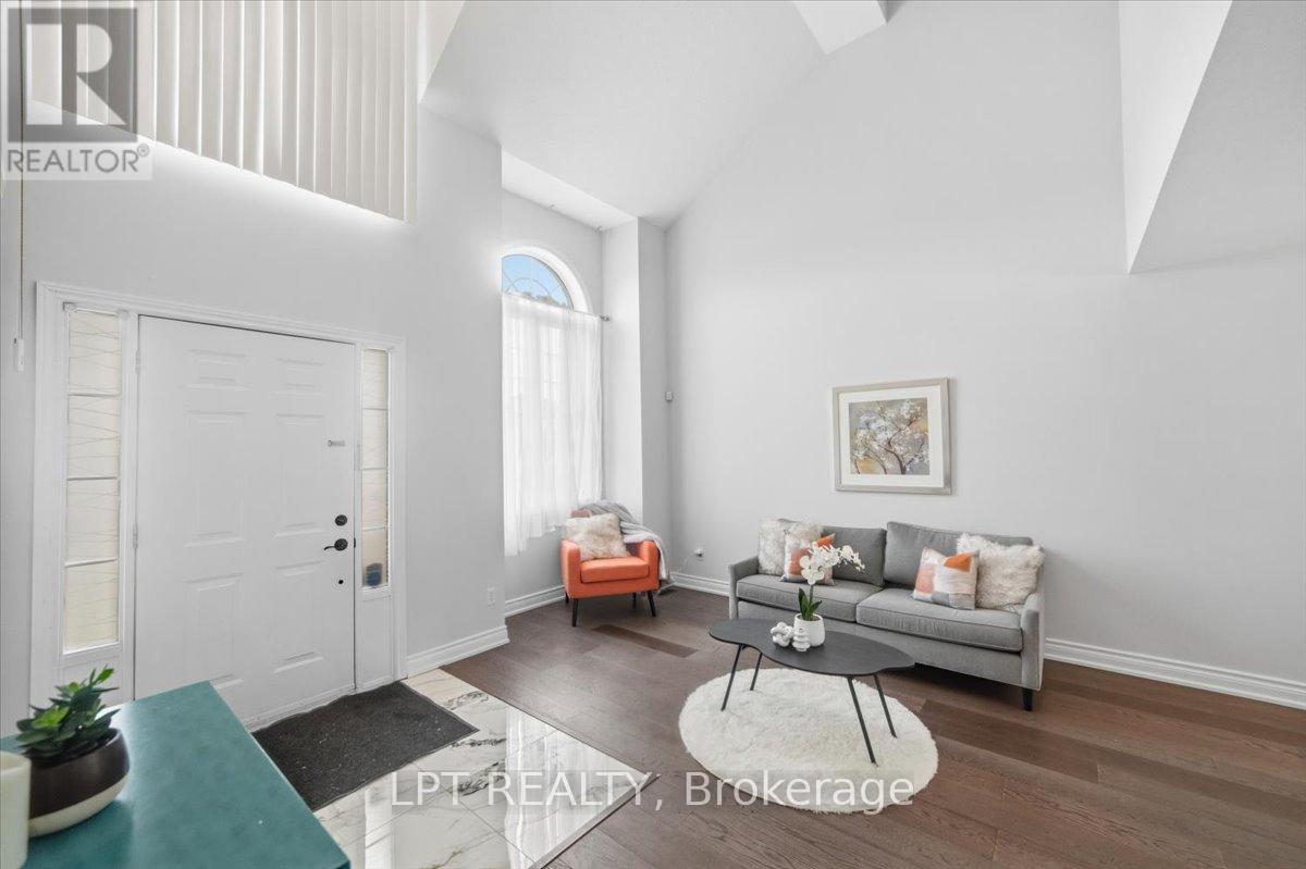 48 Nashville Circle, Hamilton (Gershome), Ontario  L8G 5H2 - Photo 5 - X12852270