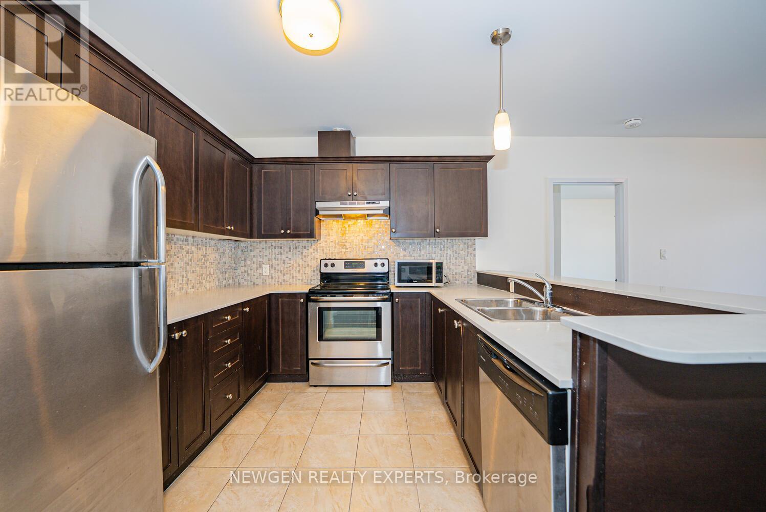 205 - 26 Wellington Street, St. Catharines (Downtown), Ontario  L2R 5P8 - Photo 19 - X12852320