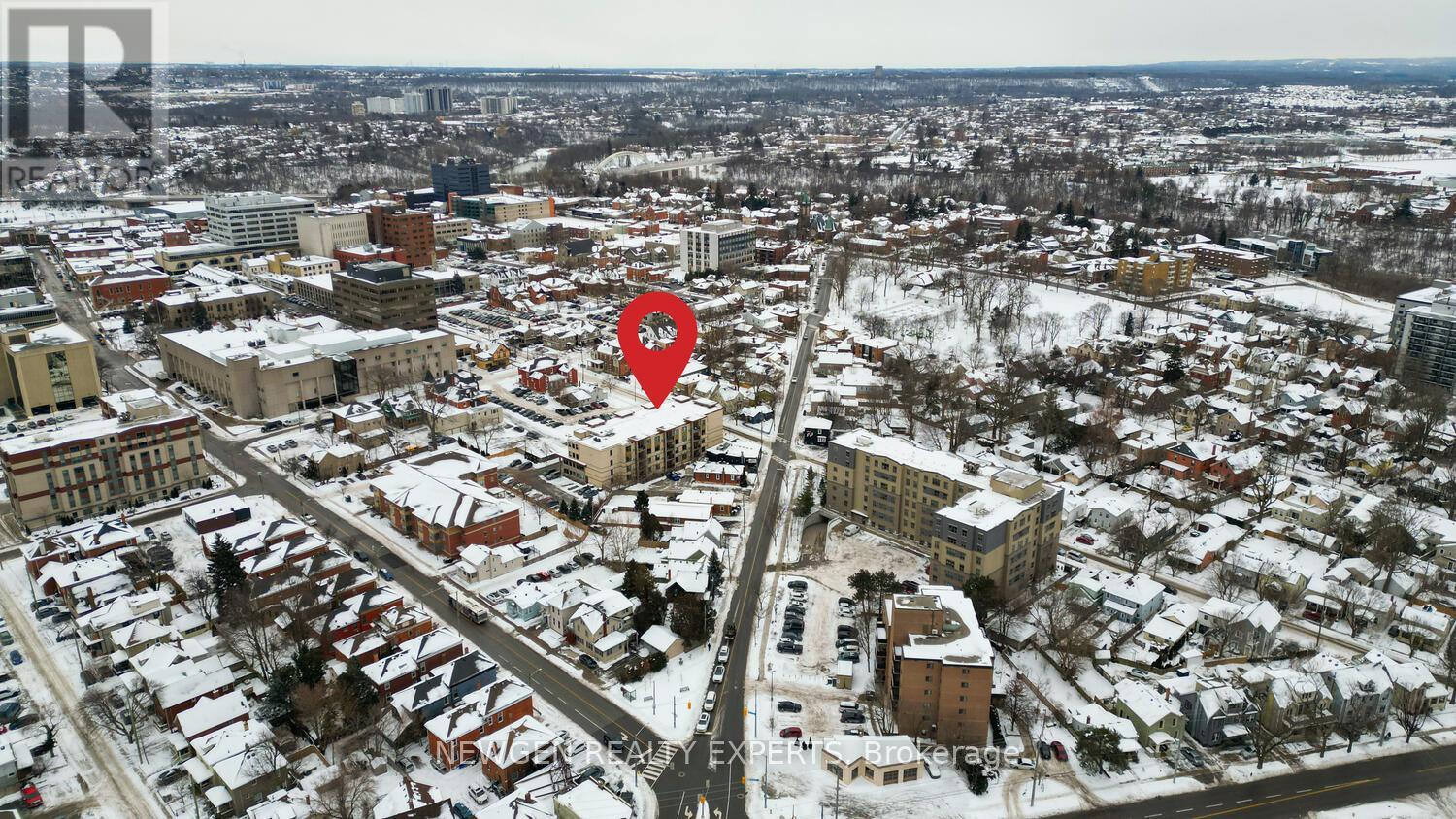 205 - 26 Wellington Street, St. Catharines (Downtown), Ontario  L2R 5P8 - Photo 3 - X12852320