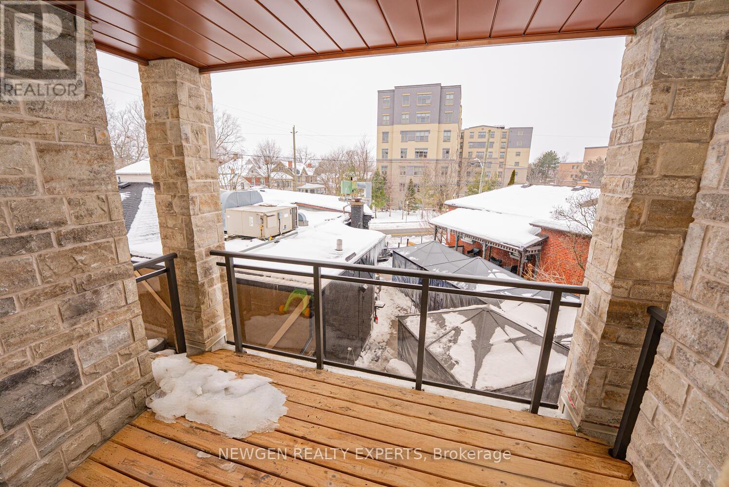 205 - 26 Wellington Street, St. Catharines (Downtown), Ontario  L2R 5P8 - Photo 35 - X12852320