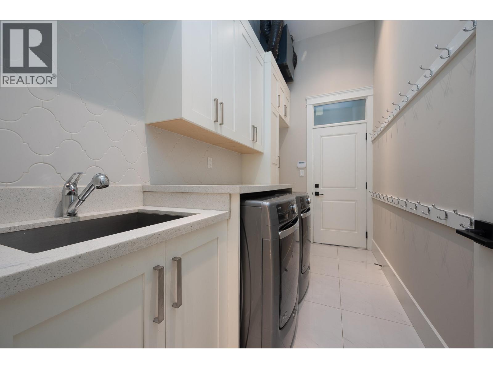 8980 Heather Street, Richmond, British Columbia  V6Y 2R8 - Photo 22 - R3096761