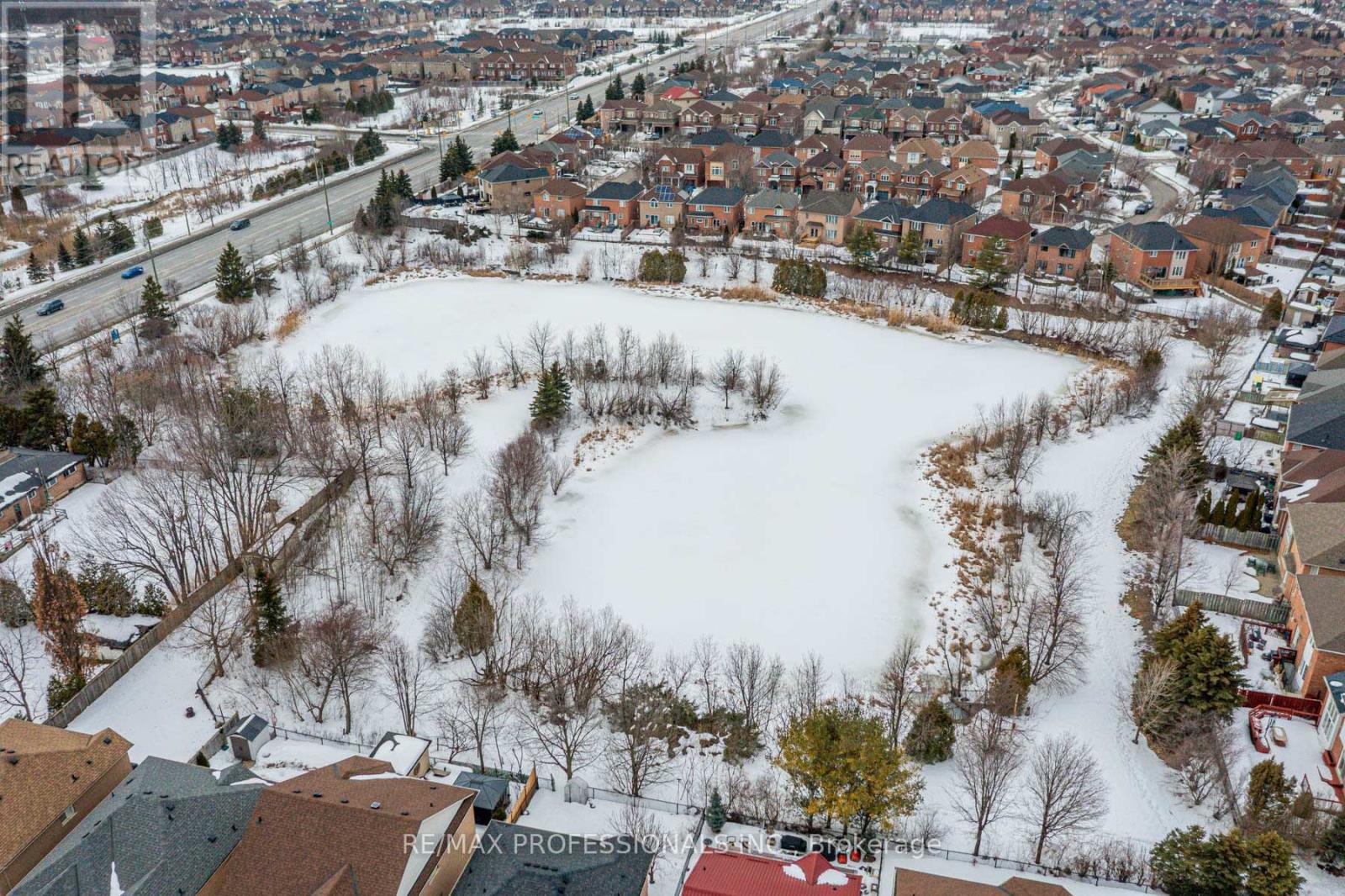 18 Brambirch Crescent, Brampton, Ontario  L7A 1V1 - Photo 31 - W12848822