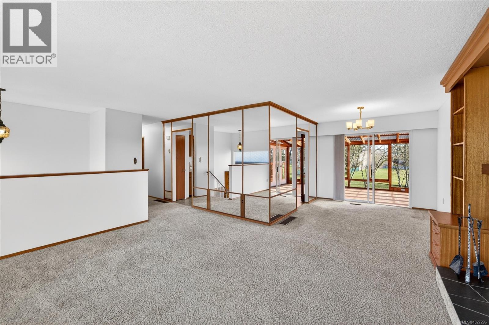 10304 Pollard Pl, Sidney, British Columbia  V8L 2M4 - Photo 8 - 1027296