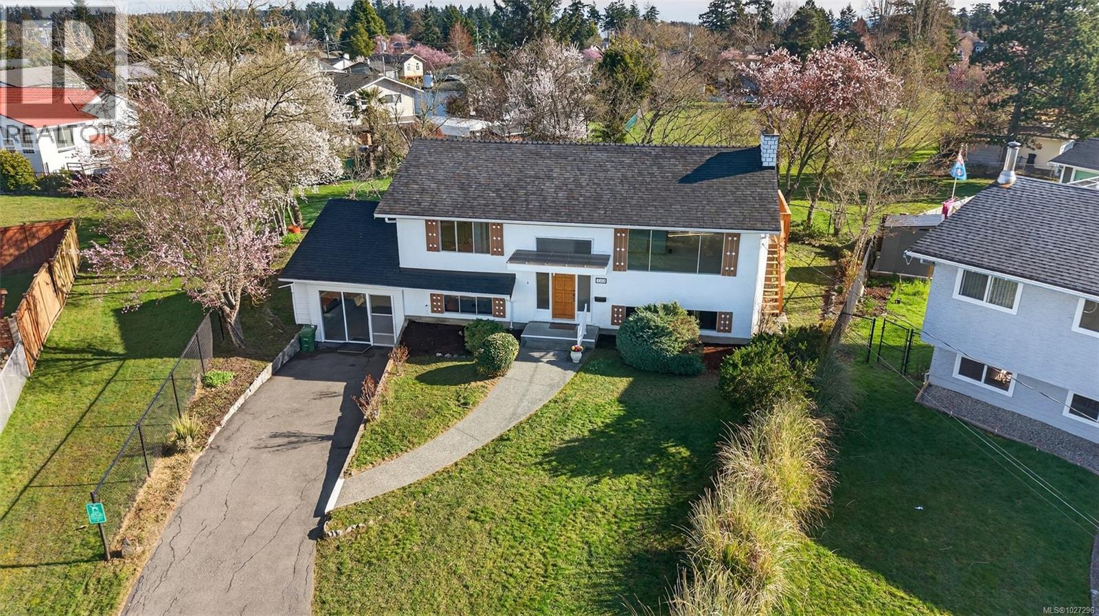 10304 Pollard Pl, Sidney, British Columbia  V8L 2M4 - Photo 42 - 1027296