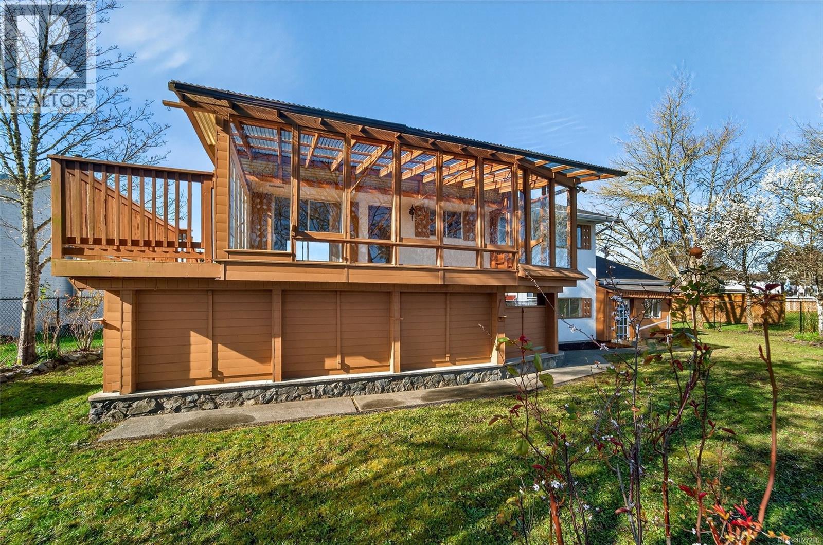 10304 Pollard Pl, Sidney, British Columbia  V8L 2M4 - Photo 36 - 1027296