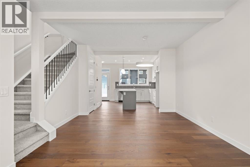 98 Sora Gardens Se, Calgary, Alberta  T3S 0V3 - Photo 4 - A2288009