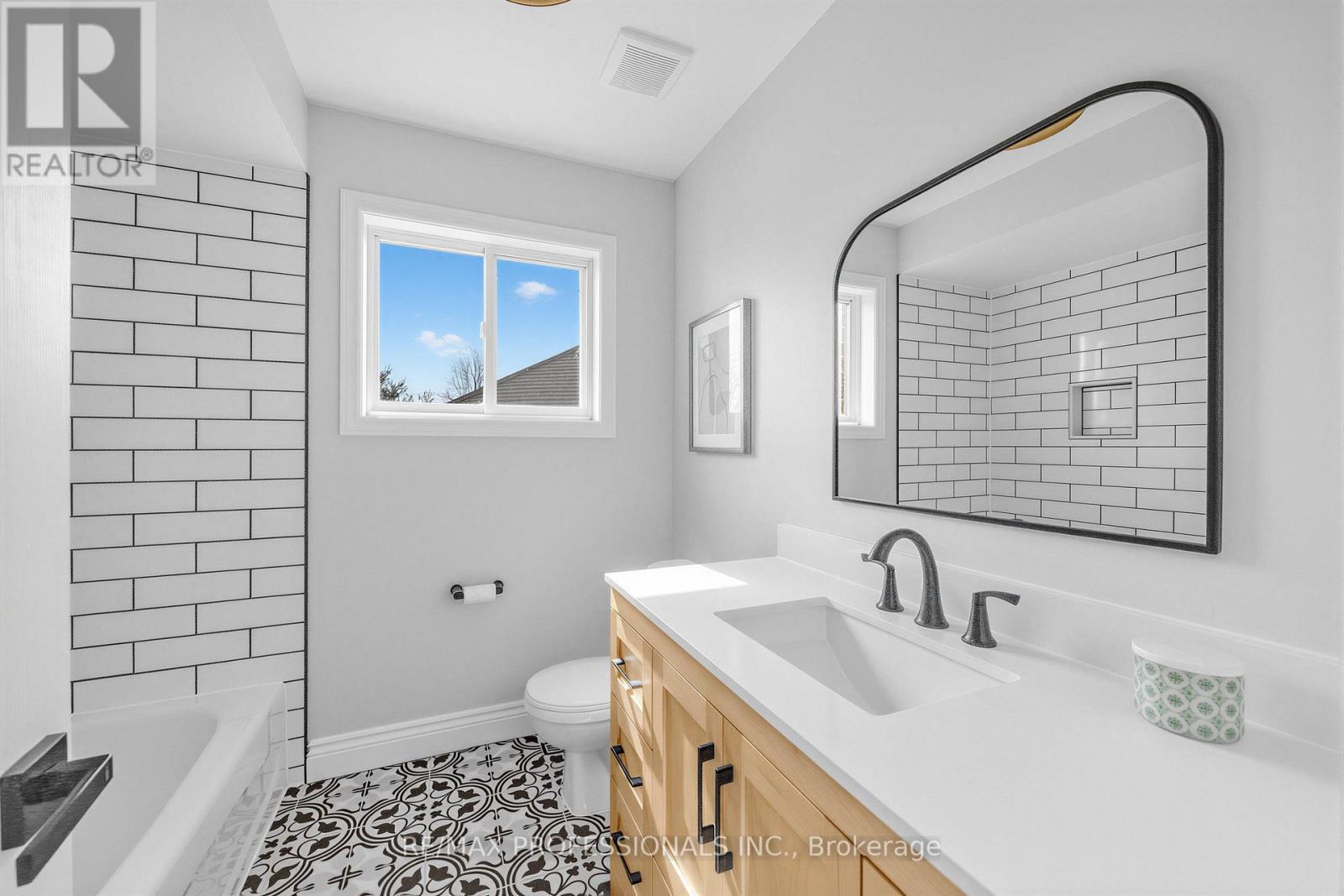 18 Brambirch Crescent, Brampton, Ontario  L7A 1V1 - Photo 24 - W12848822