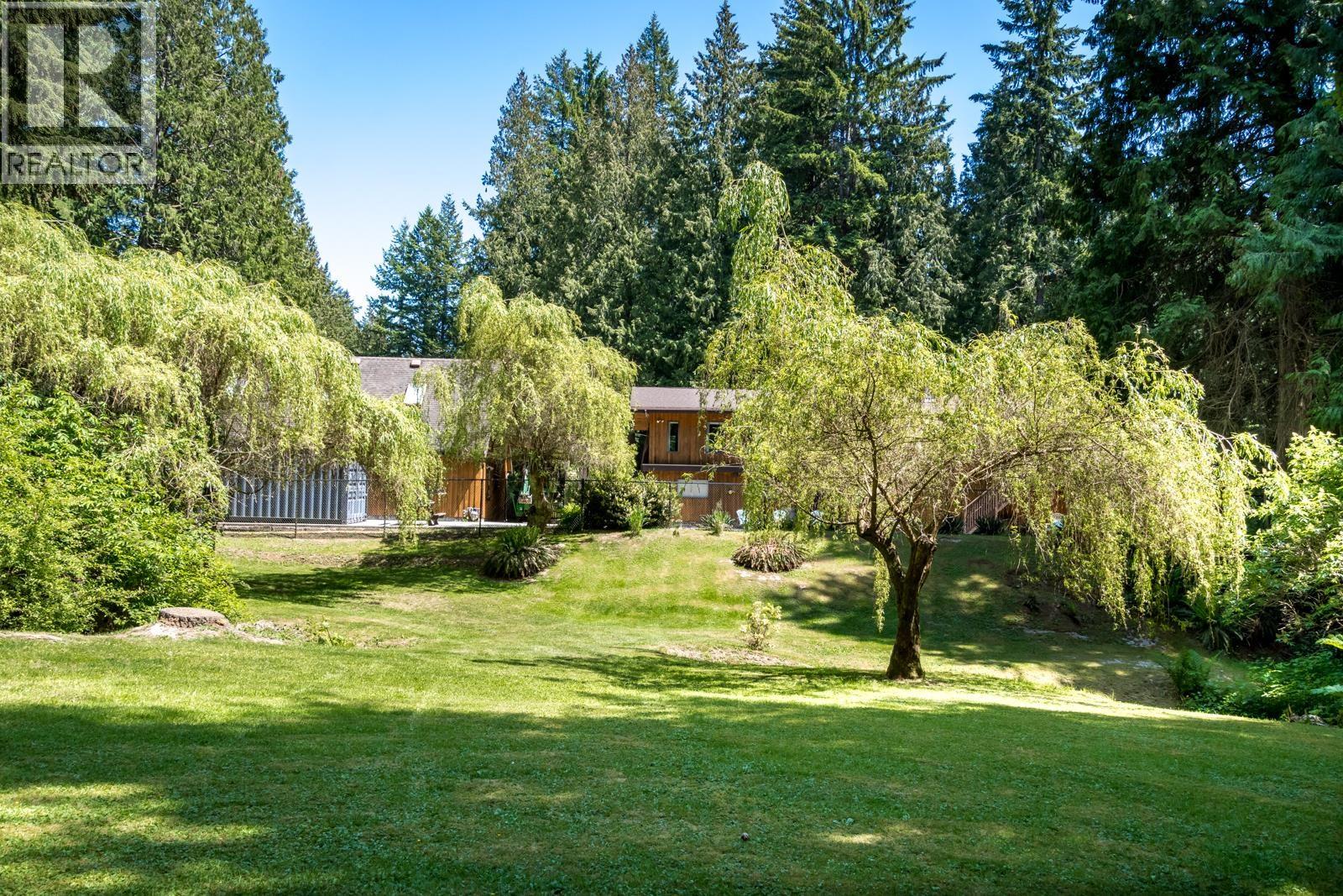 1371 Sunshine Coast Highway, Gibsons, British Columbia  V0N 1V0 - Photo 21 - R3096849