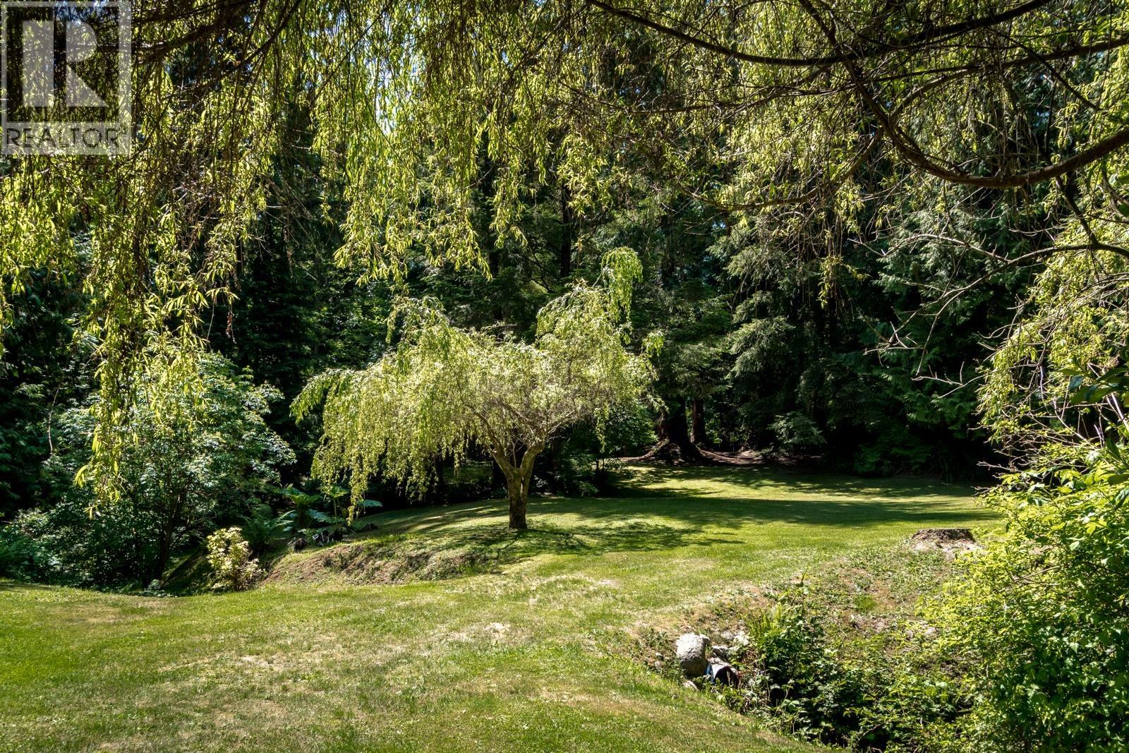 1371 Sunshine Coast Highway, Gibsons, British Columbia  V0N 1V0 - Photo 22 - R3096849