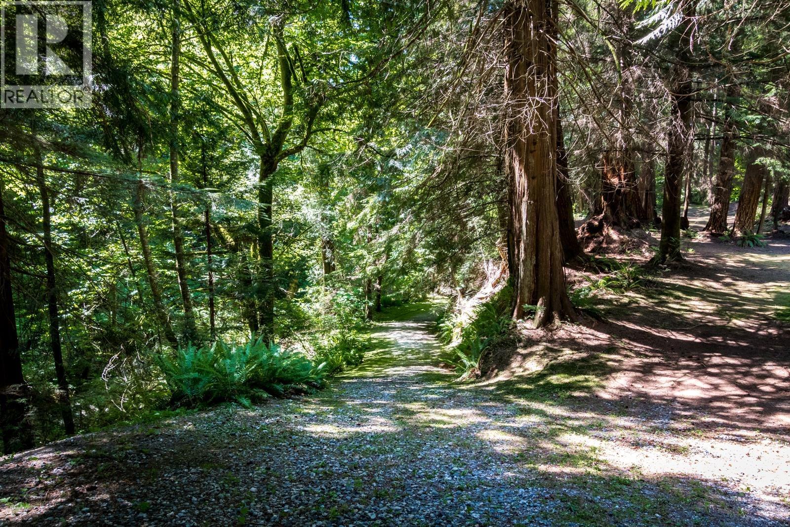 1371 Sunshine Coast Highway, Gibsons, British Columbia  V0N 1V0 - Photo 28 - R3096849