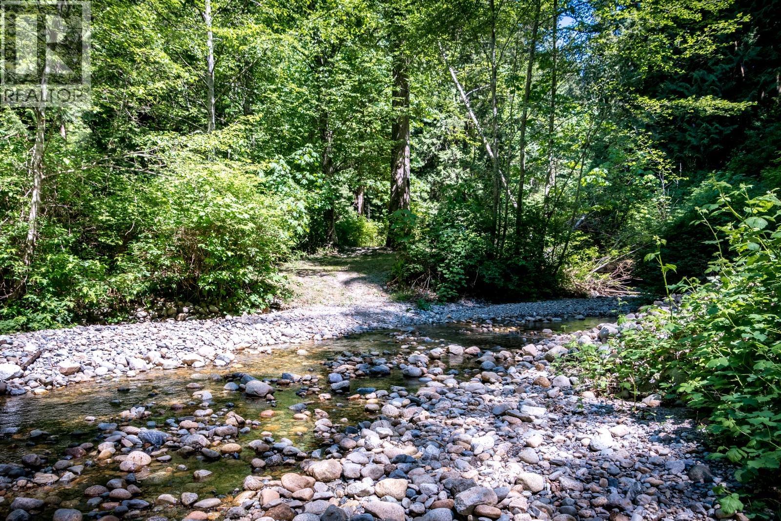 1371 Sunshine Coast Highway, Gibsons, British Columbia  V0N 1V0 - Photo 29 - R3096849