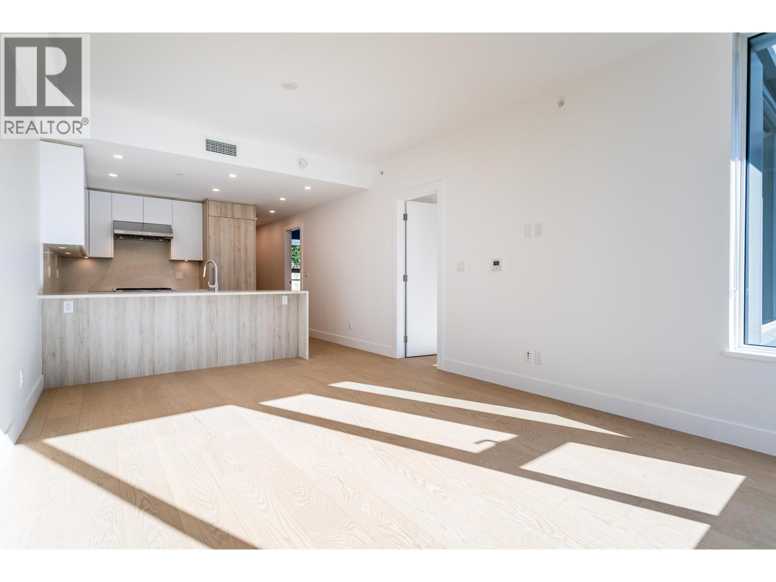 511 423 6th Street, West Vancouver, British Columbia  V7T 0A1 - Photo 18 - R3096858