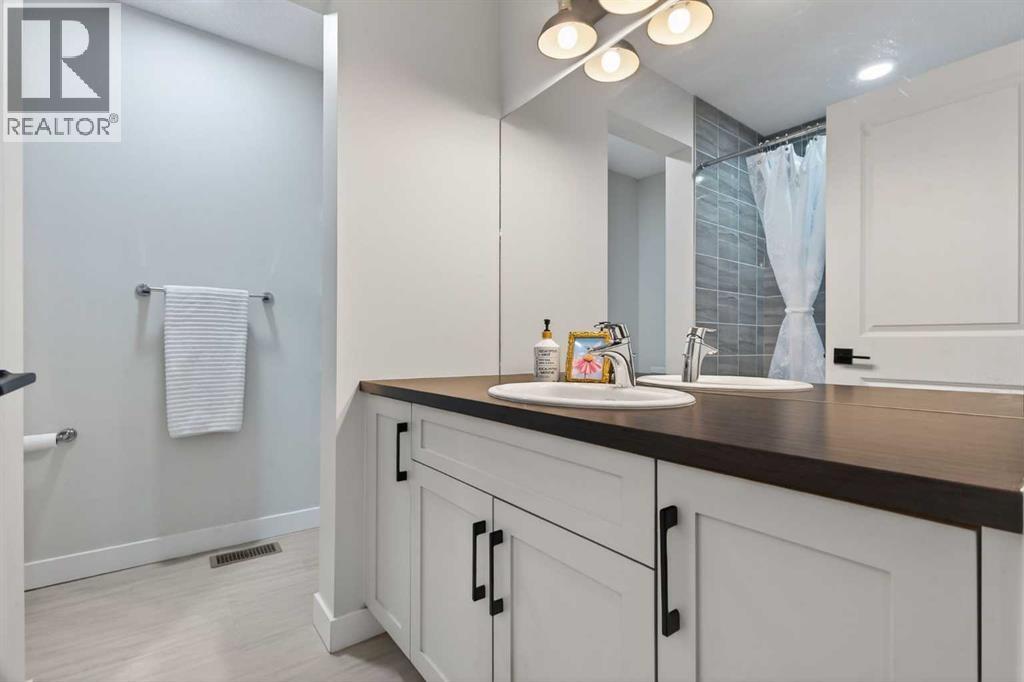 41 Lavender Passage Se, Calgary, Alberta  T3S 0G7 - Photo 33 - A2289670