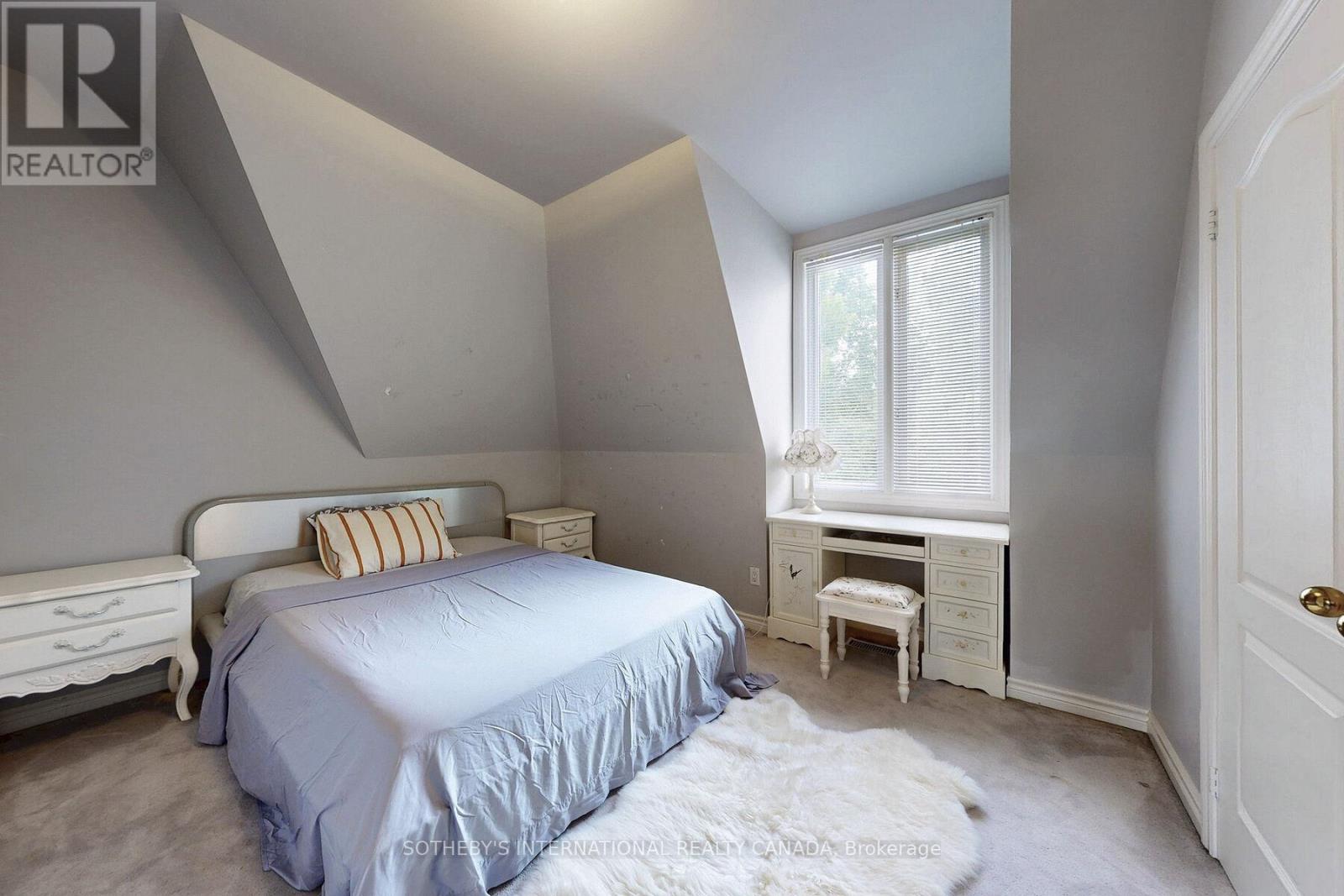 Coach House - 52 Post Road, Toronto, Ontario  M3B 1H8 - Photo 11 - C12852334