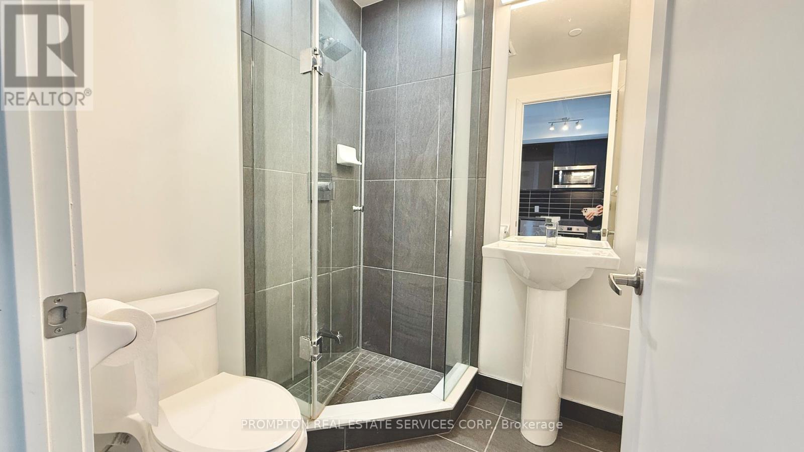 1614 - 60 Princess Street, Toronto, Ontario  M5A 2C7 - Photo 16 - C12852340