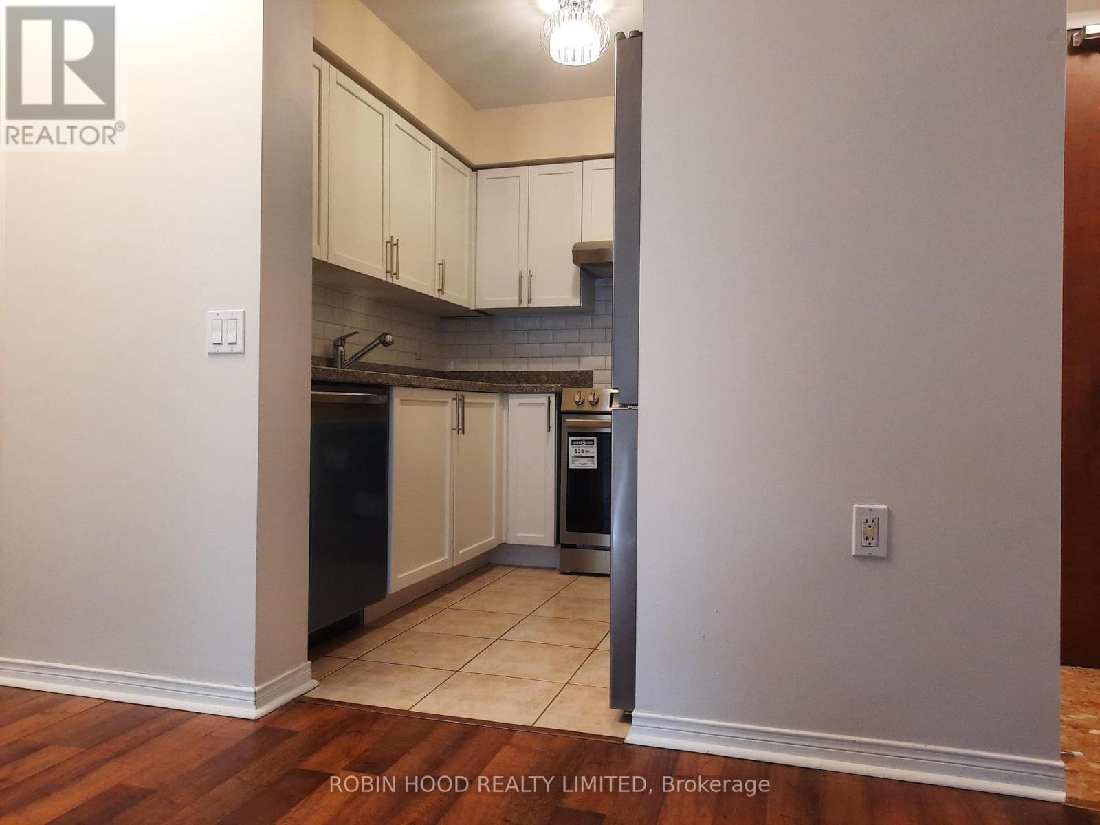 512 - 35 Finch Avenue E, Toronto, Ontario  M2N 6Z8 - Photo 16 - C12852370