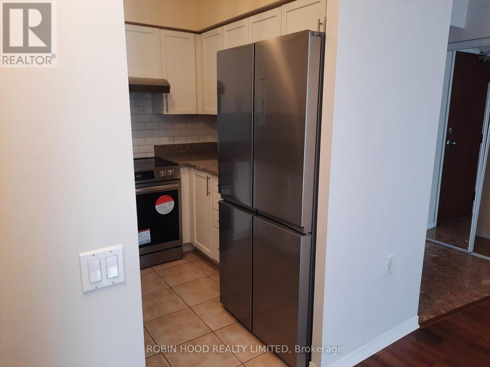 512 - 35 Finch Avenue E, Toronto, Ontario  M2N 6Z8 - Photo 19 - C12852370