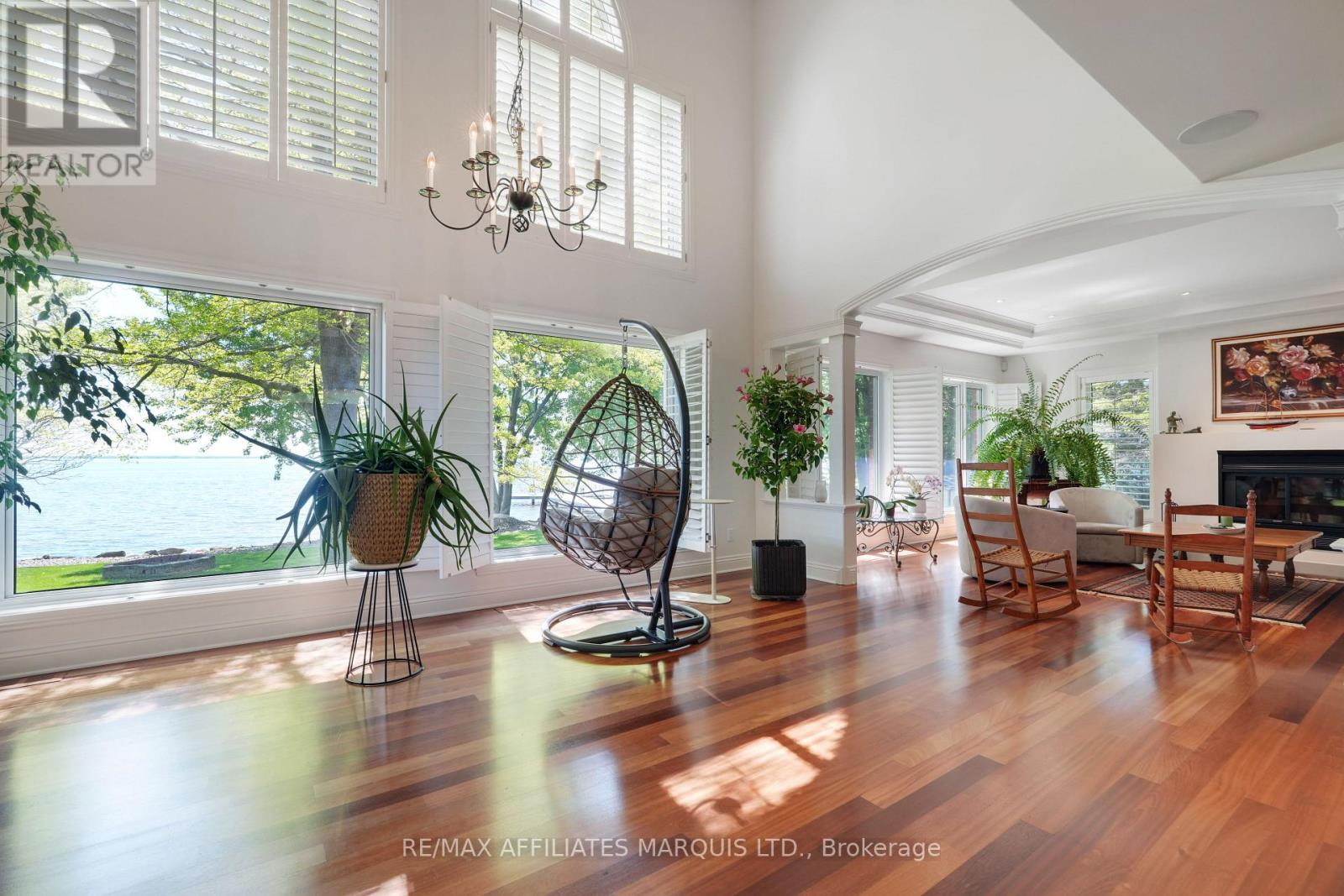 20562 Old Montreal Road, South Glengarry, Ontario  K0C 2C0 - Photo 20 - X12852348