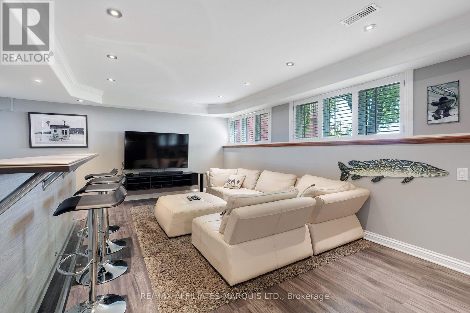 20562 Old Montreal Road, South Glengarry, Ontario  K0C 2C0 - Photo 39 - X12852348