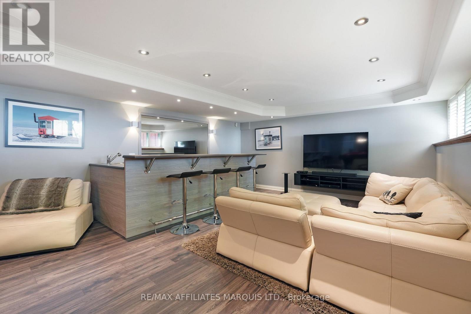 20562 Old Montreal Road, South Glengarry, Ontario  K0C 2C0 - Photo 40 - X12852348