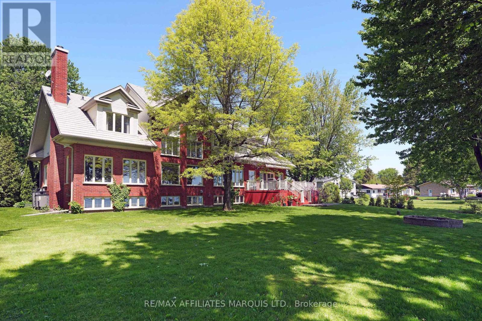 20562 Old Montreal Road, South Glengarry, Ontario  K0C 2C0 - Photo 7 - X12852348