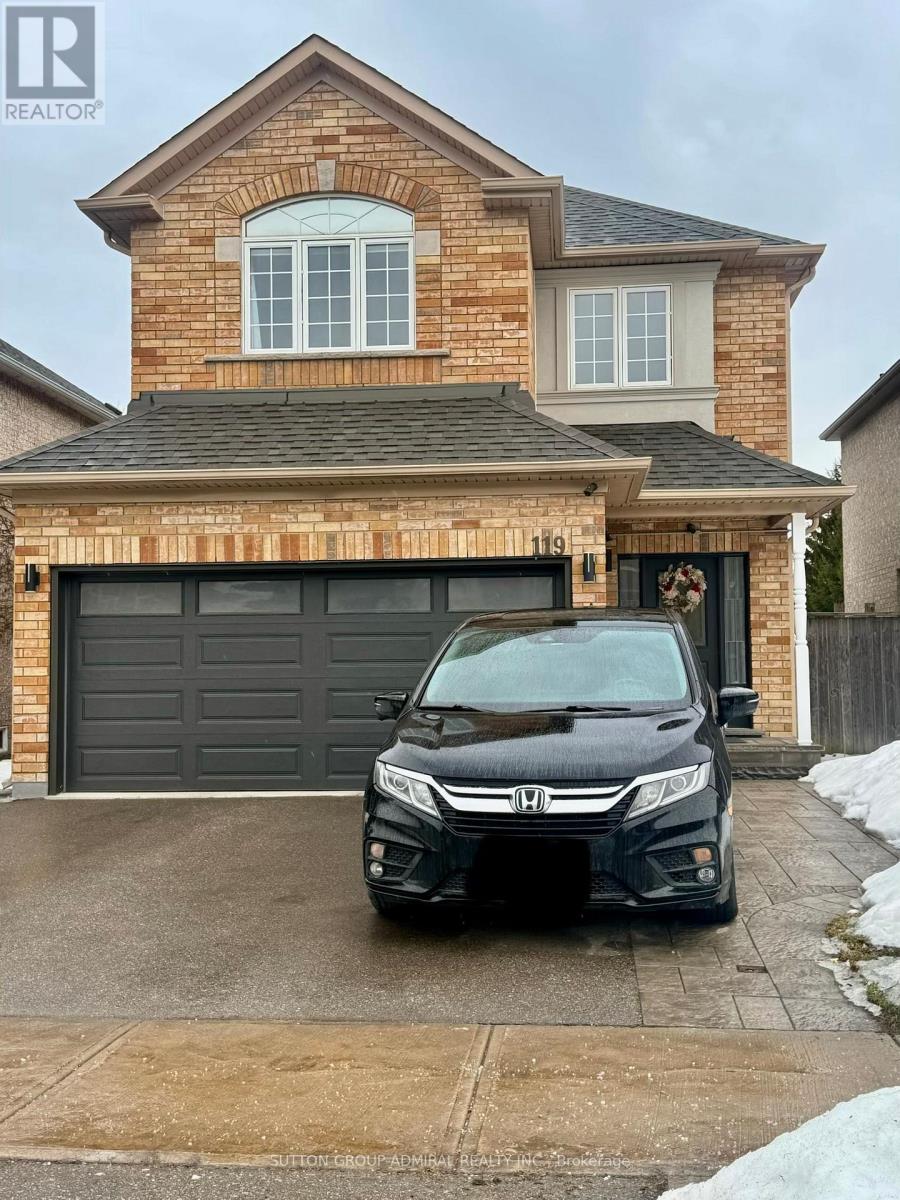 119 Michelle Drive, Vaughan (East Woodbridge), Ontario  L4L 9N3 - Photo 1 - N12852354