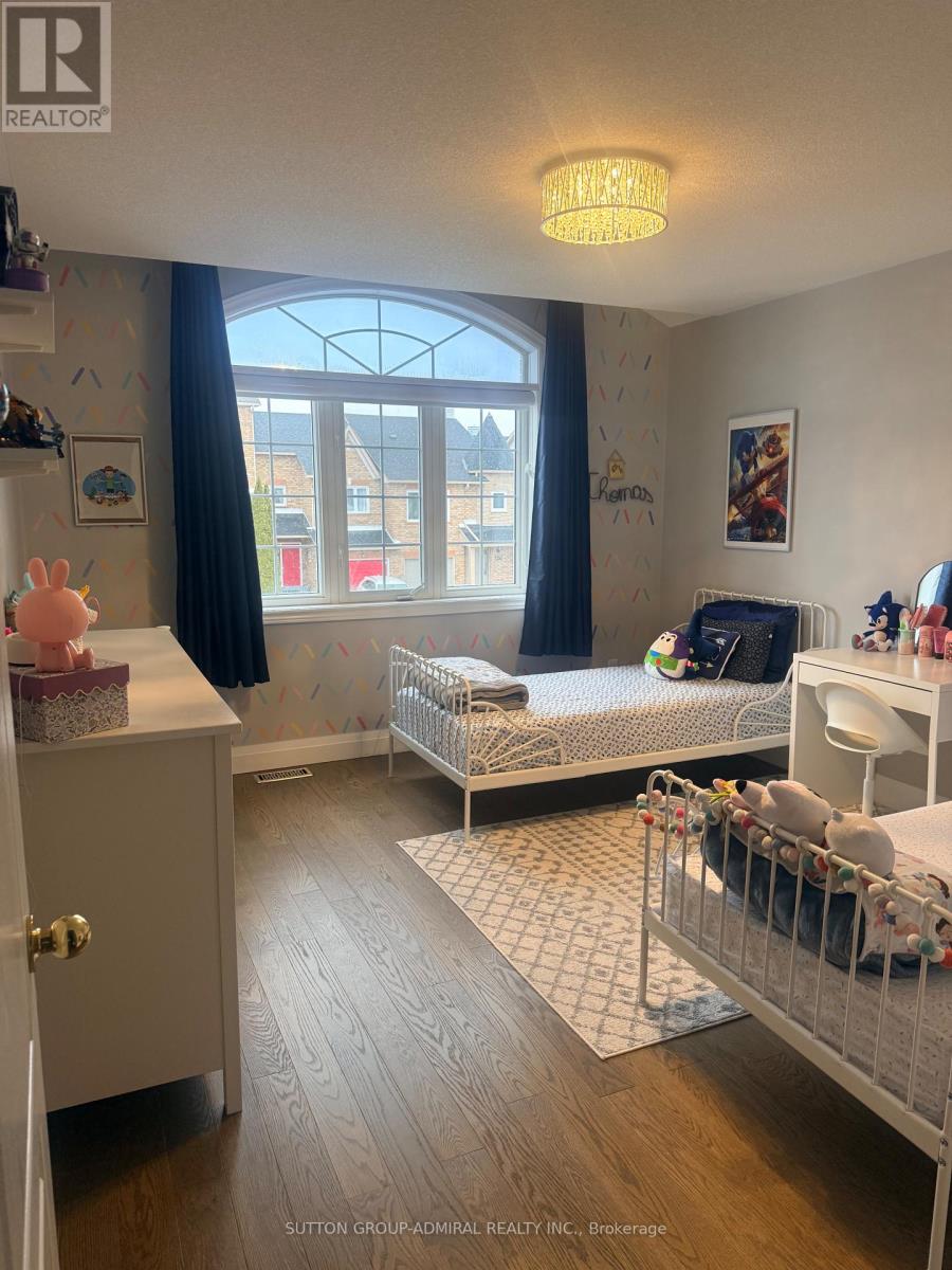 119 Michelle Drive, Vaughan (East Woodbridge), Ontario  L4L 9N3 - Photo 20 - N12852354