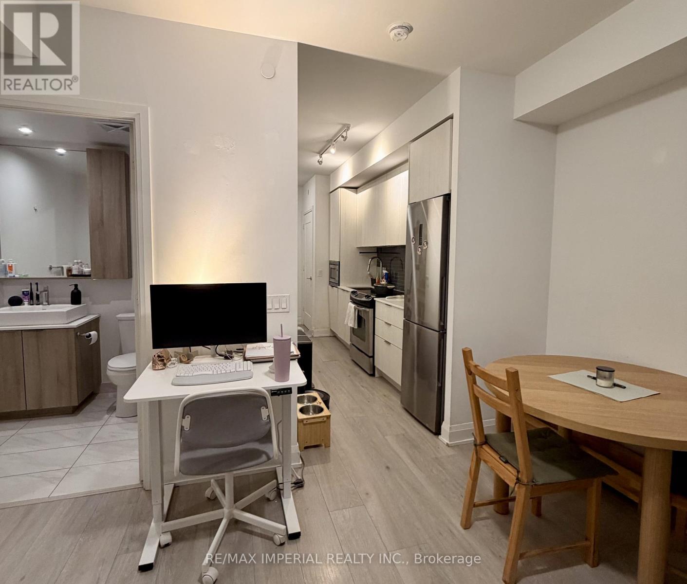 413 - 110 Marine Parade Drive, Toronto (Mimico), Ontario  M8V 0A3 - Photo 10 - W12852346