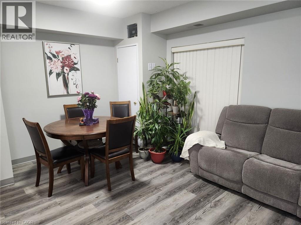 736 Old Albert Street Unit# 102, Waterloo, Ontario  N2L 6R4 - Photo 5 - 40794359