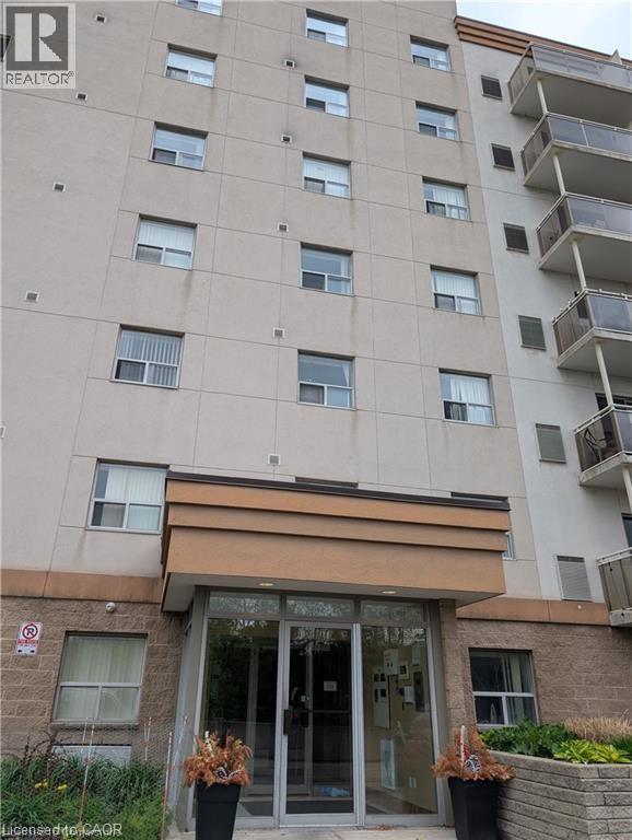 736 Old Albert Street Unit# 102, Waterloo, Ontario  N2L 6R4 - Photo 1 - 40794359