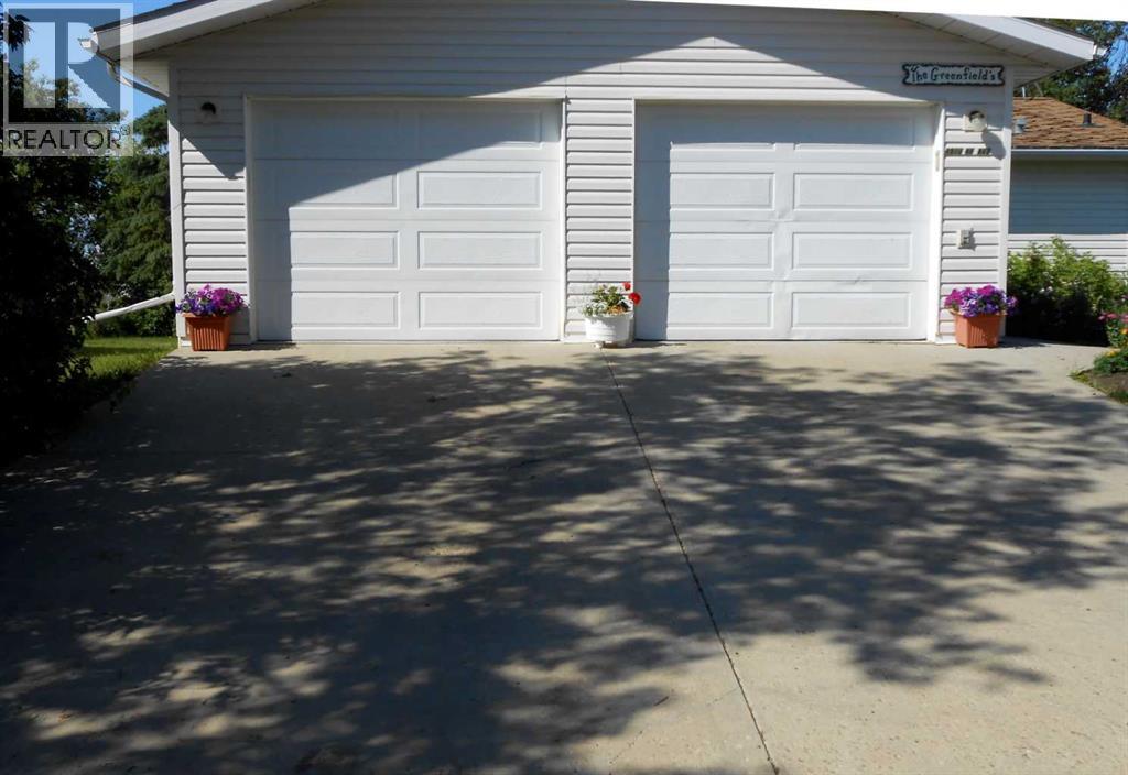 4910 49 Avenue S, Eaglesham, Alberta  T0H 1H0 - Photo 42 - A2278194