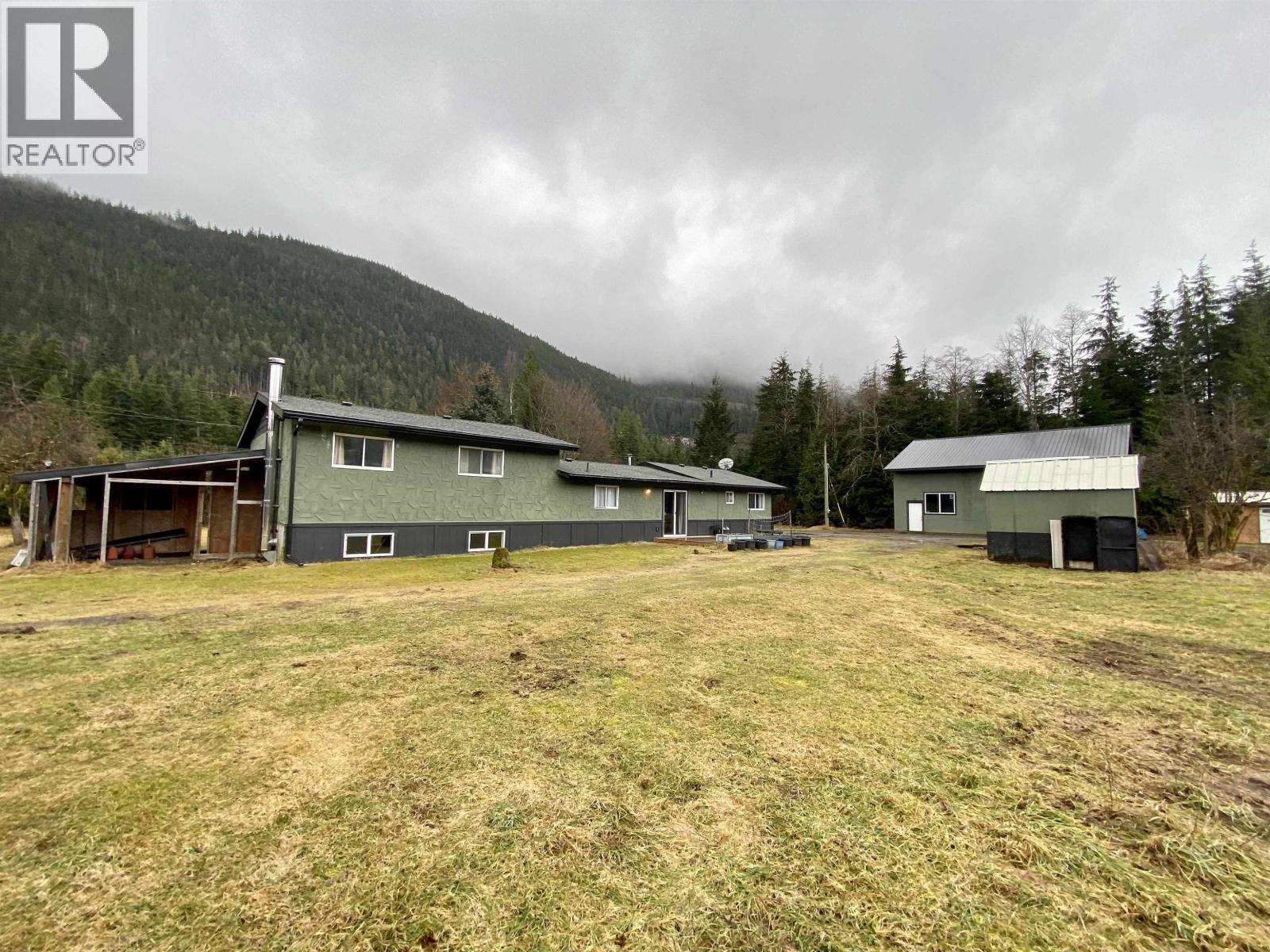 5203 Gossen Creek Street, Terrace, British Columbia  V8G 0A6 - Photo 37 - R3096526
