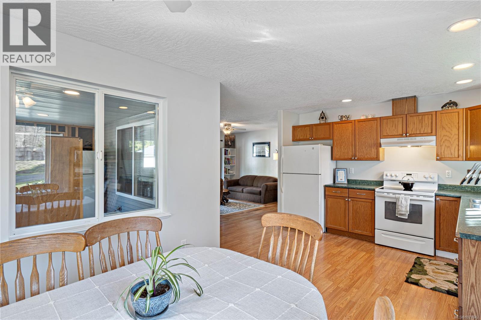 1726 Settler Rd, Qualicum Beach, British Columbia  V9K 2R6 - Photo 12 - 1027842