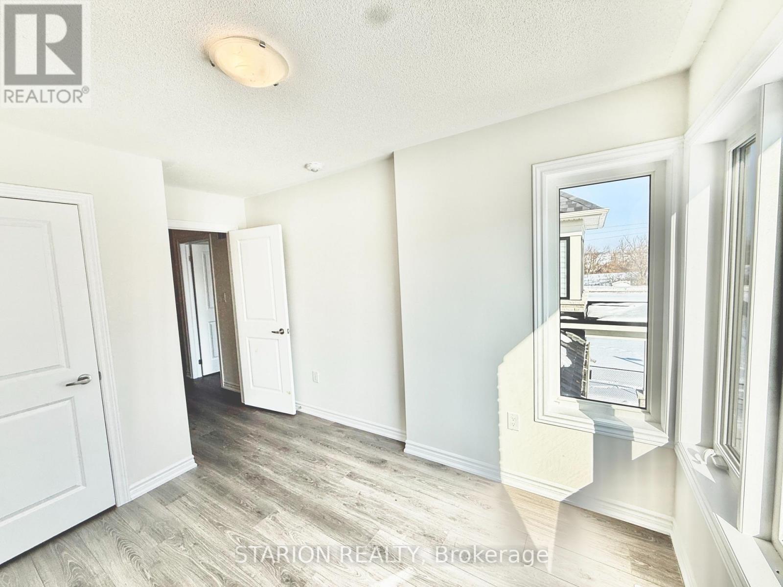 Unknown Address, ,     - Photo 24 - X12852358