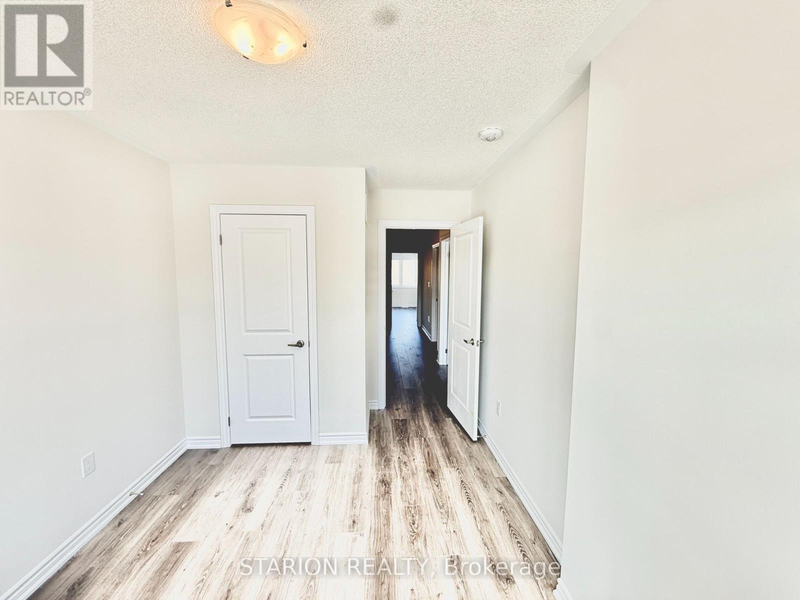 Unknown Address, ,     - Photo 25 - X12852358