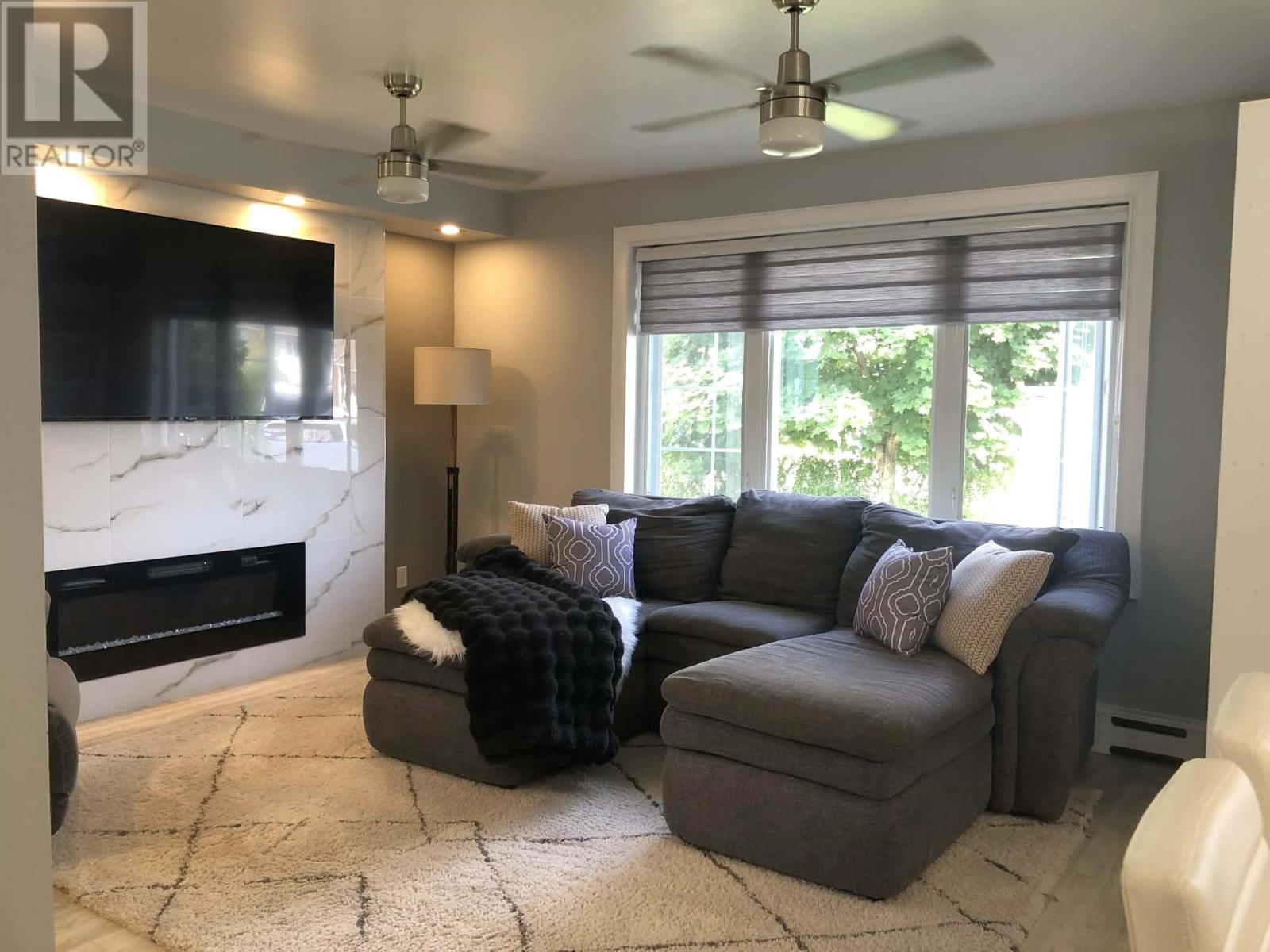 144 Hillside Dr S, Elliot Lake, Ontario  P5A 1N1 - Photo 13 - SM260419