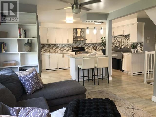 144 Hillside Dr S, Elliot Lake, Ontario  P5A 1N1 - Photo 6 - SM260419