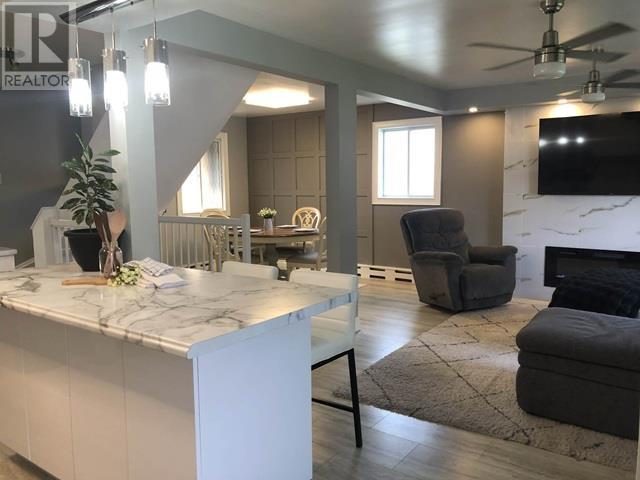 144 Hillside Dr S, Elliot Lake, Ontario  P5A 1N1 - Photo 7 - SM260419